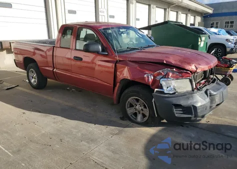 2008 Dodge Dakota Sxt z USA, uszkodzony, nr VIN 1D7HW32K08S565260